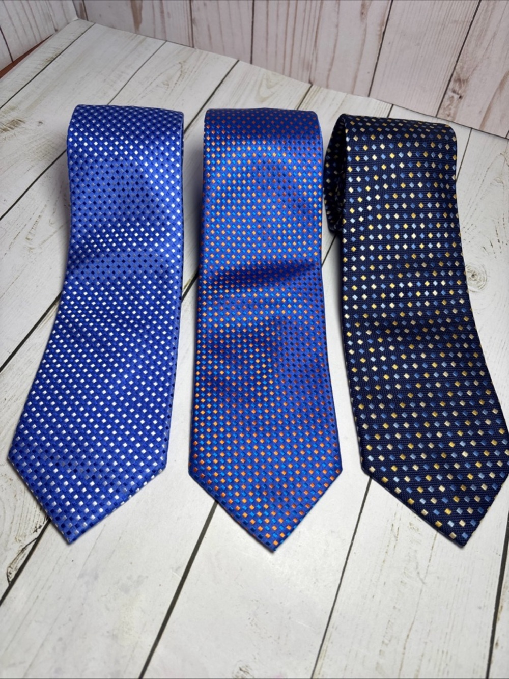 Charles Tyrwhitt 100% Silk Necktie 3.5” X 59” Blue-red-gold Geometric (Lot 3)